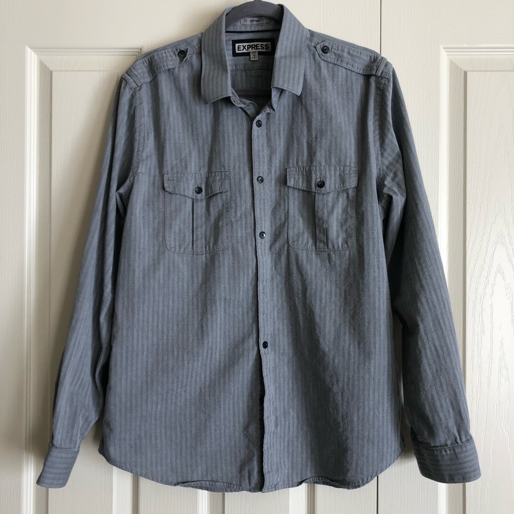 Men’s Express Fitted Button Down Dress Shirt